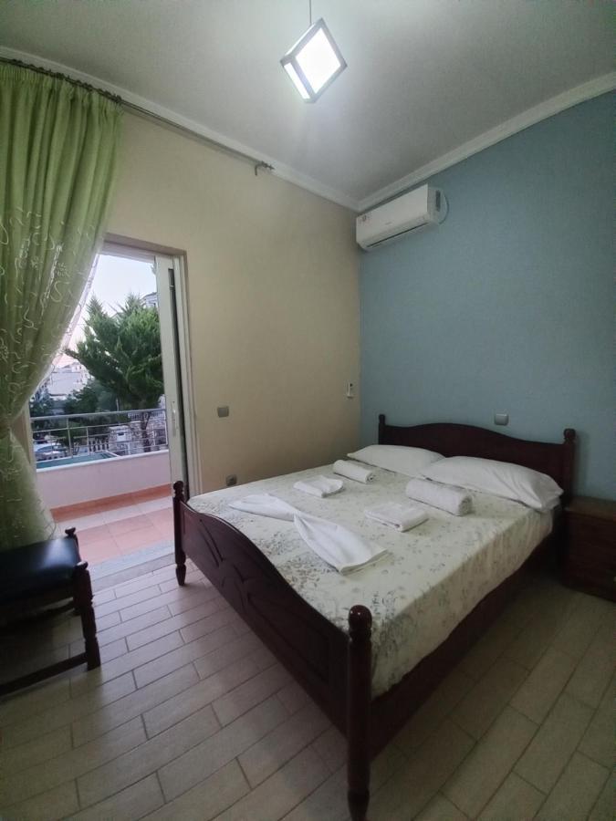 Arjana & Nelaj Apartments Ksamil Exterior foto